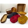Image 1 : Assortment of Wicker Baskets