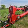 Image 5 : 2009 Buhler Farm King model 1370 grain auger with swing away attachment (13' x 70')
