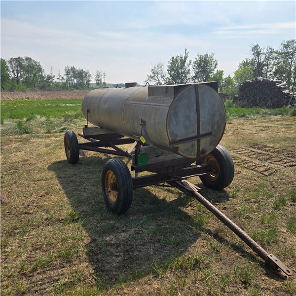Water Tank - 500 gallon, decent tires