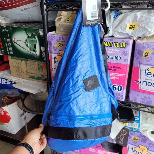NWT Nike Sack