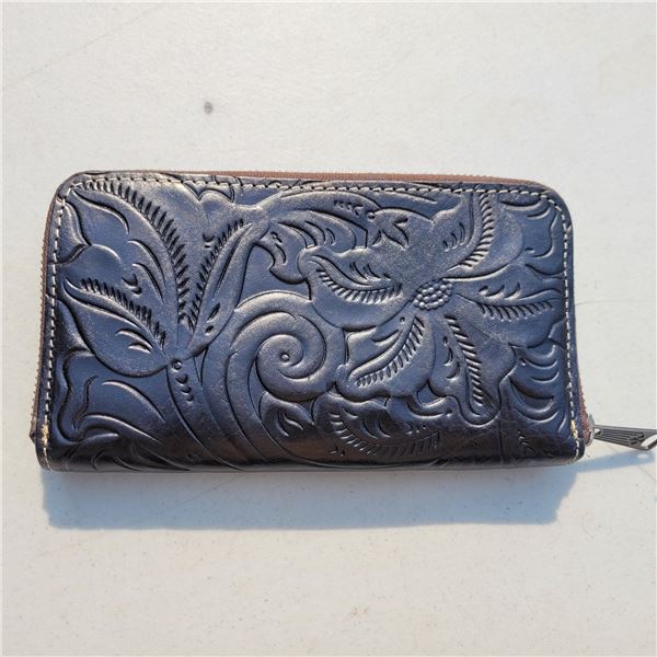 NWOT Patricia Nash Leather Wallet