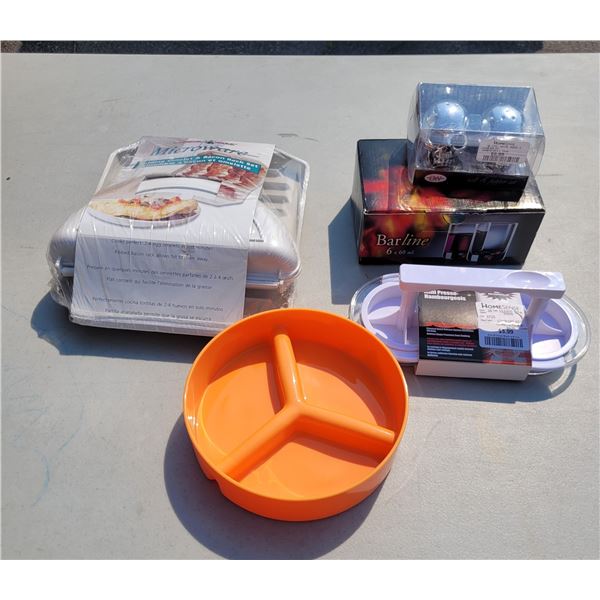 New Kitchen Lot - Omelet Kit, Crystal 6 Shooters, Chrome Skeleton Sal & Pepper Set +