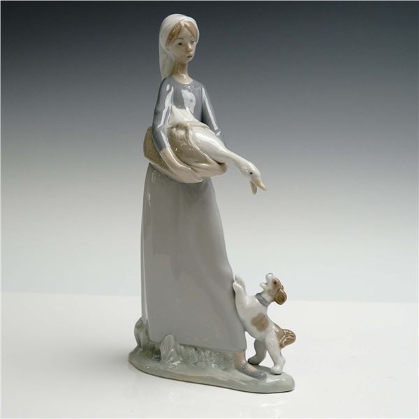 Lladro Porcelain Figurine, Girl W/ Goose and Dog 1008466