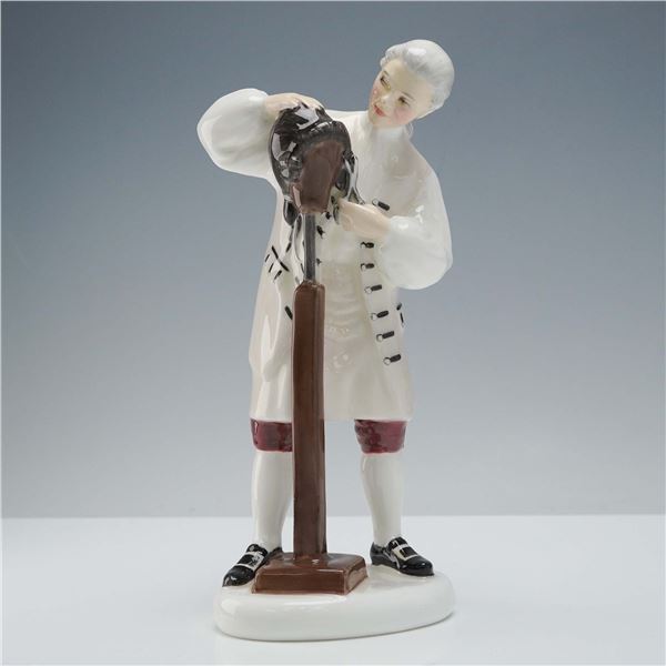 Royal Doulton Figurine, Wingmaker of Williamsburg HN2239
