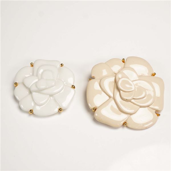 Pair of Landau White and Cream Acrylic Floral Brooches