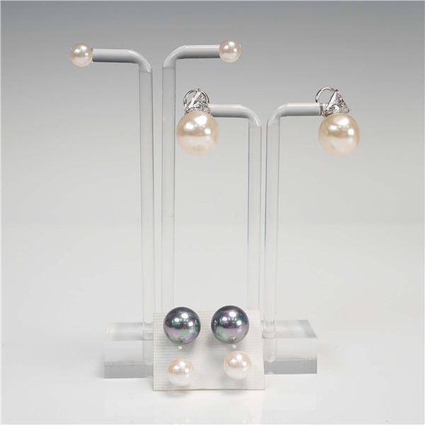 4 Pairs of 4pr Pearl and Crystal Earrings