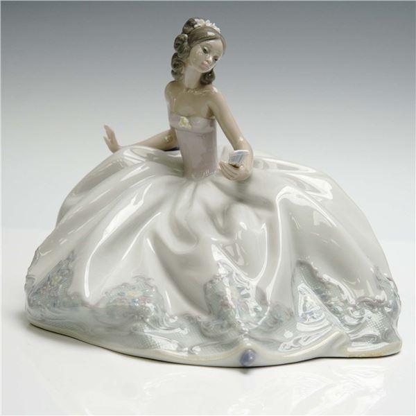 Lladro Porcelain Figurine, At The Ball 1005859