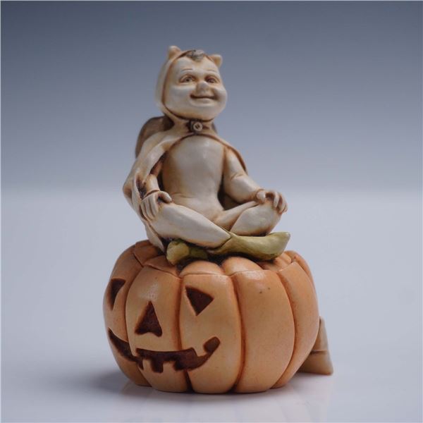 Harmony Kingdom Figurine Box, Pumpkinfest with Original Box