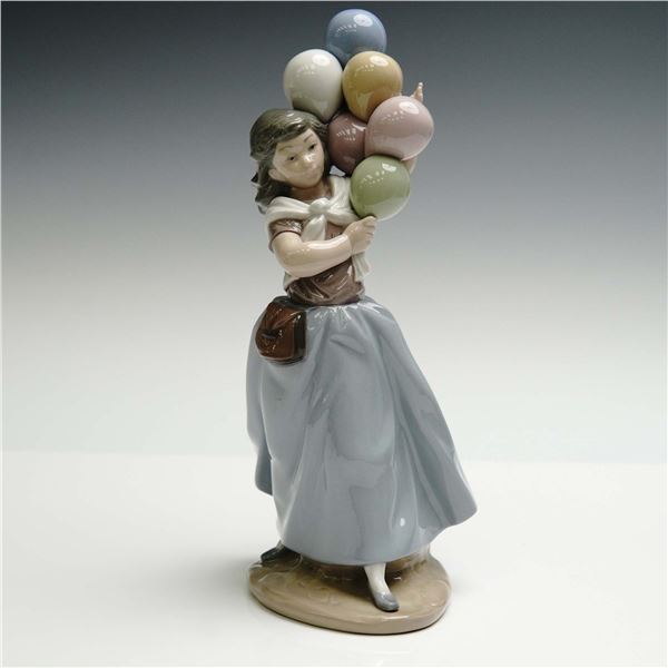 Lladro Porcelain Figurine, Balloons For Sale 1005141