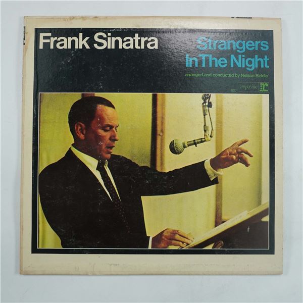 Capitol Records, Frank Sinatra, Strangers in the Night Vinyl Record