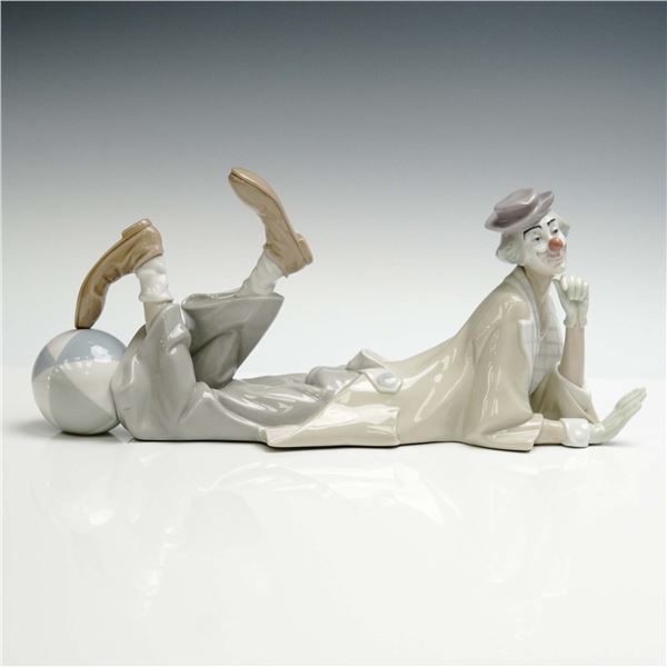 Lladro Porcelain Figurine, Clown with Ball 1004618