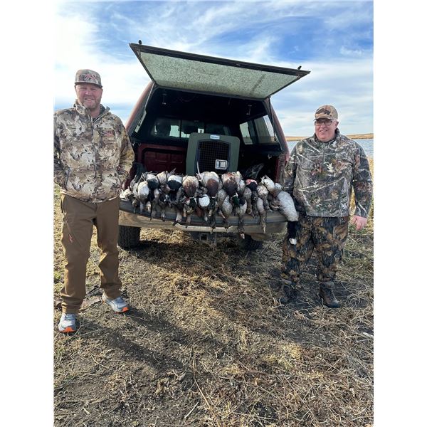 4 Day/Night North Dakota Duck Hunt for 2