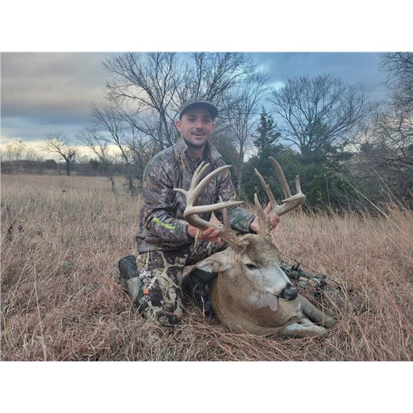 5 Day Kansas Archery Whitetail Hunt