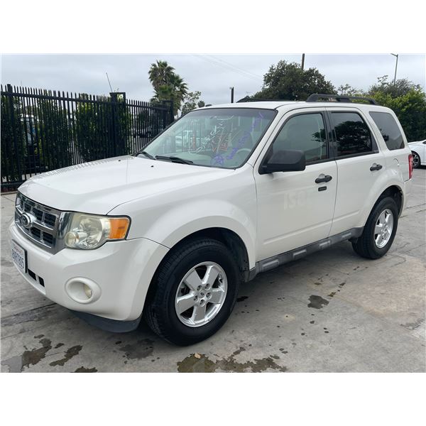 FORD ESCAPE 2011 T-DONATION