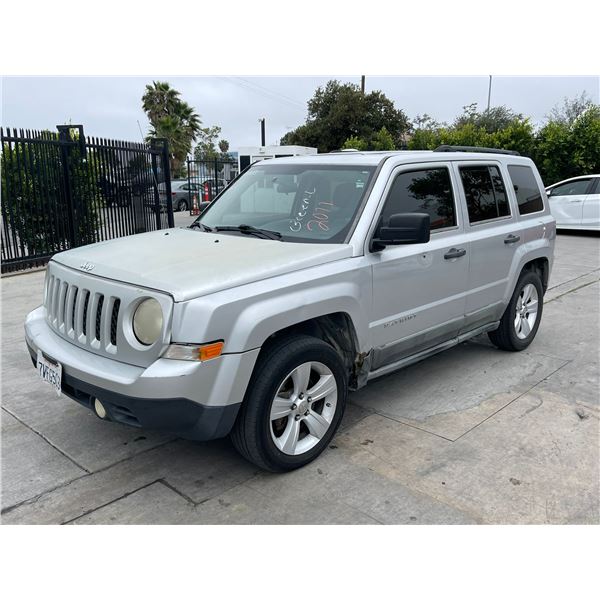JEEP PATRIOT 2011 APP  DUP/T-DON