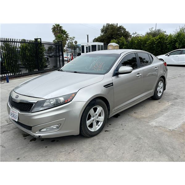 KIA  OPTIMA 2015 SALV/T