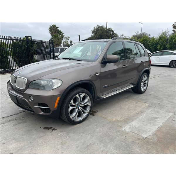 BMW X5 2011 T-SMOG -2 DAYS