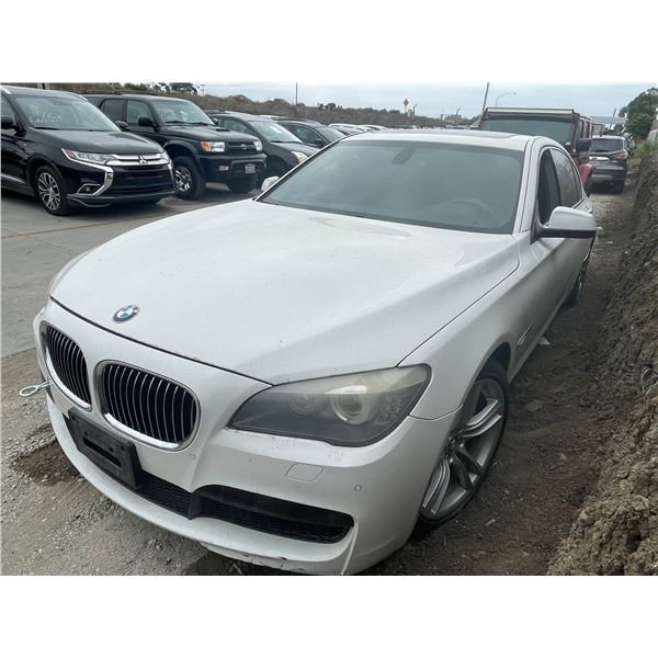 BMW 7-SERIES 2012 T-DONATION