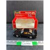 Image 1 : Revell 1:24 Die Cast Porsche 959