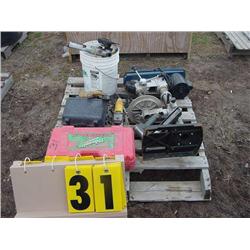 PALLET W/TABLETOP DRILL PRESS/NAIL GUNS/DRILL/GRINDER/CHAIN/MISC