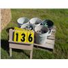 Image 1 : 5 BUCKETS OF CLAMPS/MISC