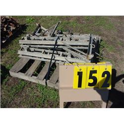 PALLET OF SCAFFOLD PARTS