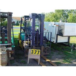 KOMATSU 25 MAST FORKLIFT
