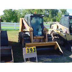 CASE 40XT W/TRACKS