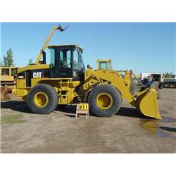 2003 CAT 928G