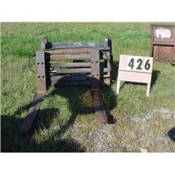 PALLET FORKS FOR LOADER