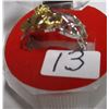 Image 1 : SINGLE GOLD TONE DOUBLE TOP RING (SIZE 6.5)