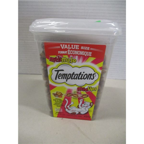 NEW:  TEMPTATIONS MIX UP CAT TREATS (454G) - CONTAINER