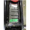 Image 3 : ESTATE:  3 TONNE FLOOR JACK
