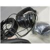 Image 5 : BOX C/W VARIOUS HEADPHONES