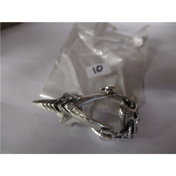 NEW:  SILVER COLOR LONG FINGER RING