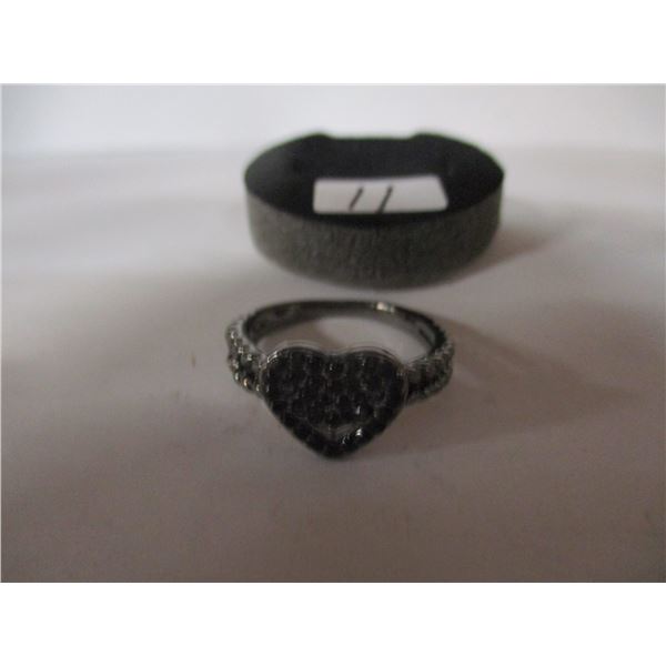 NEW:  SILVERTONE HEART RING