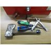 Image 2 : RED TOOLBOX C/W ASSORTED TOOLS