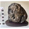 Image 1 : Large River Stone From China [159250]