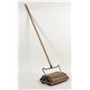 Image 1 : Bissell Vintage Floor Sweeper [197481]