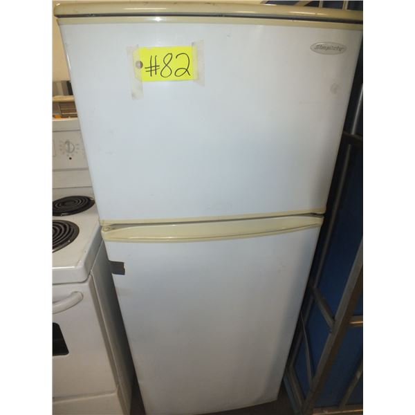 Simplicity Refrigerator