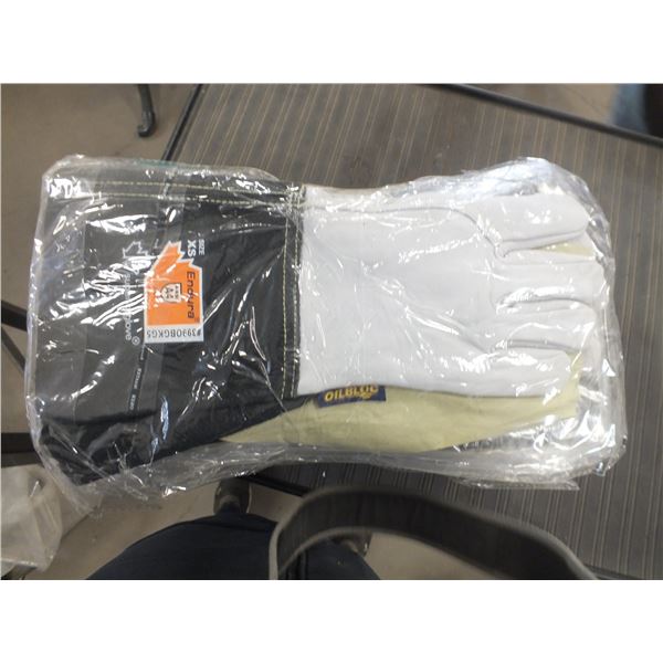 12 Pairs Of Work Gloves