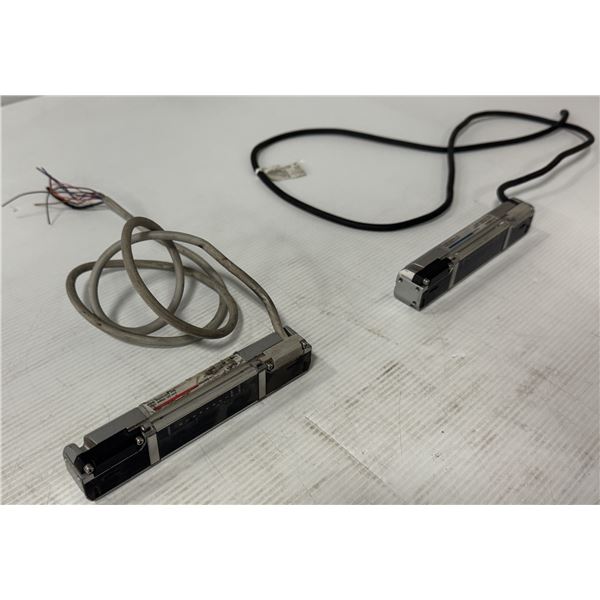 Keyence Light Bar Set #SL-C08H-R