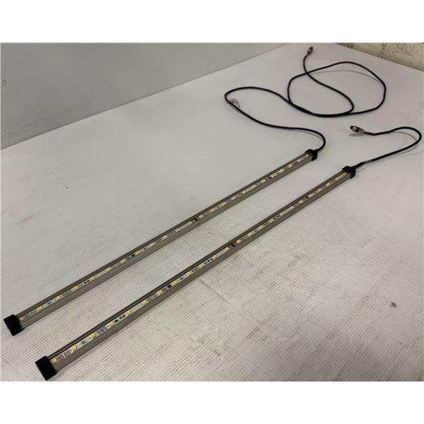 (2) Keyence Lights #WLBFA-NW24