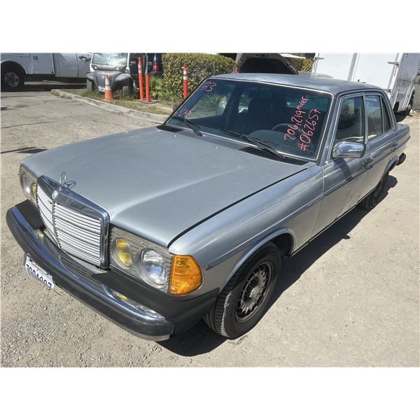1984 Mercedes-benz 300