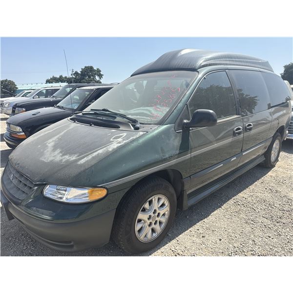 1998 Plymouth Grand Voyager