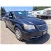 Image 2 : 2013 Chrysler Town & Country