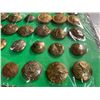 Image 2 : 36x Assorted Canadian Military Buttons