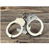 Image 3 : Peerless Police Handcuffs
