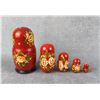Image 2 : Traditional Russian Matryoshka Nesting Doll Set