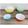 Image 1 : Pyrex Primary Colors Mixing Bowl Set